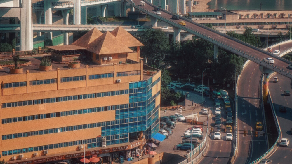 千禧年·年代·素材.橙光
禁二传，可二改
使用请标注:莫小言
礼貌拿图
侵删（原图来源网络）