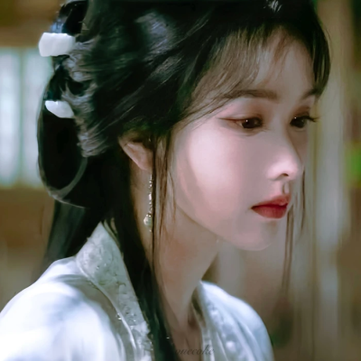 月鳞绮纪 陈都灵 雾妄言
