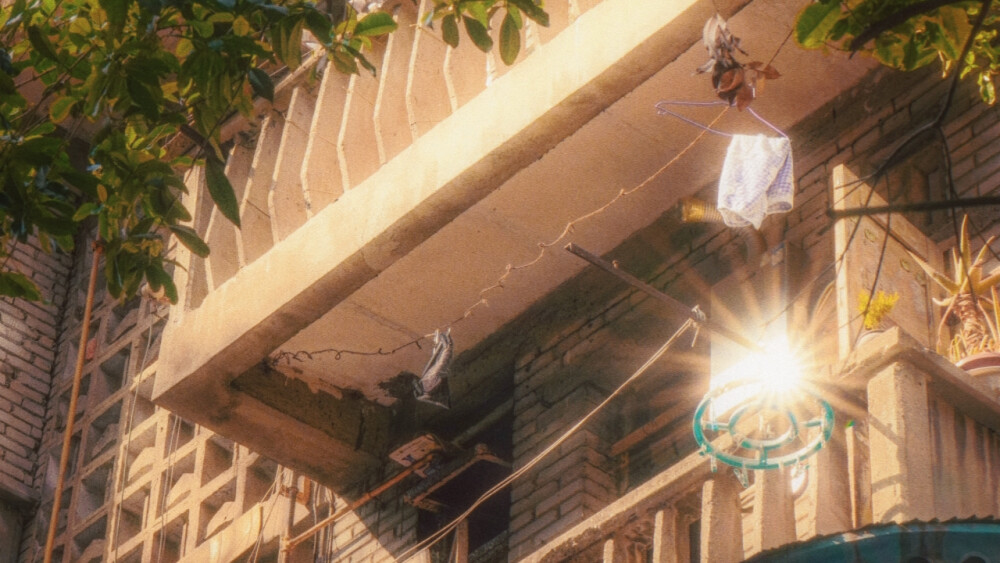 千禧年·年代·素材.橙光
禁二传，可二改
使用请标注:莫小言
礼貌拿图
侵删（原图来源网络）