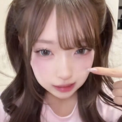 一碟切件蛋糕
