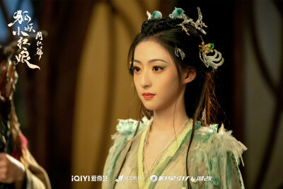 狐妖小红娘月红篇
涂山红红/杨幂 东方月初/龚俊
涂山雅雅/郭晓婷 傲来国三少/魏哲鸣
涂山容容/胡连馨 石姬/温峥嵘
石宽/杨仕泽 金人凤/黄志玮 付澄/洪潇