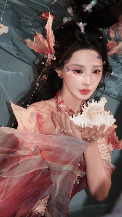 彭小苒
