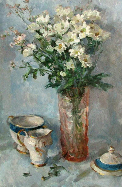 奥尔加·沃尔科娃是一位俄罗斯画家，出生于1994年，现居圣彼得堡。
2012年至2016年就读于叶卡捷琳堡沙德尔艺术学校绘画系。
2016年考入圣彼得堡列宾美术学院绘画系。2022年毕业，在V.佩西科夫的指导下完成毕业作品《…