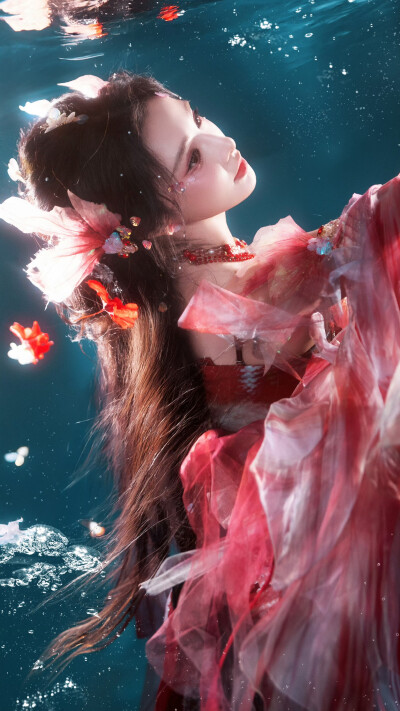 彭小苒