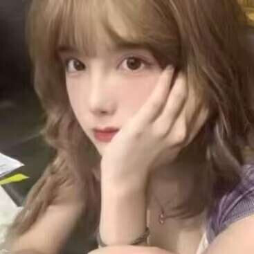 都在发金发男神那我发一个@英雄难过宝宝关ovo泥的金发女神叭