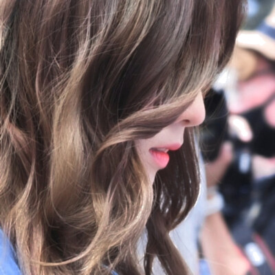 过去的事我们都不再提起