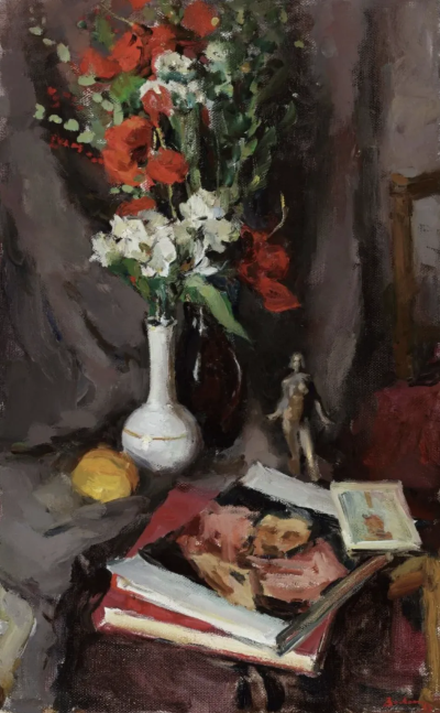 奥尔加·沃尔科娃是一位俄罗斯画家，出生于1994年，现居圣彼得堡。
2012年至2016年就读于叶卡捷琳堡沙德尔艺术学校绘画系。
2016年考入圣彼得堡列宾美术学院绘画系。2022年毕业，在V.佩西科夫的指导下完成毕业作品《…