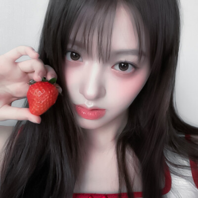 kiss kiss shy shy我想和你一起
女头
