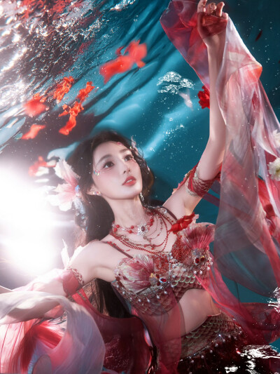 彭小苒