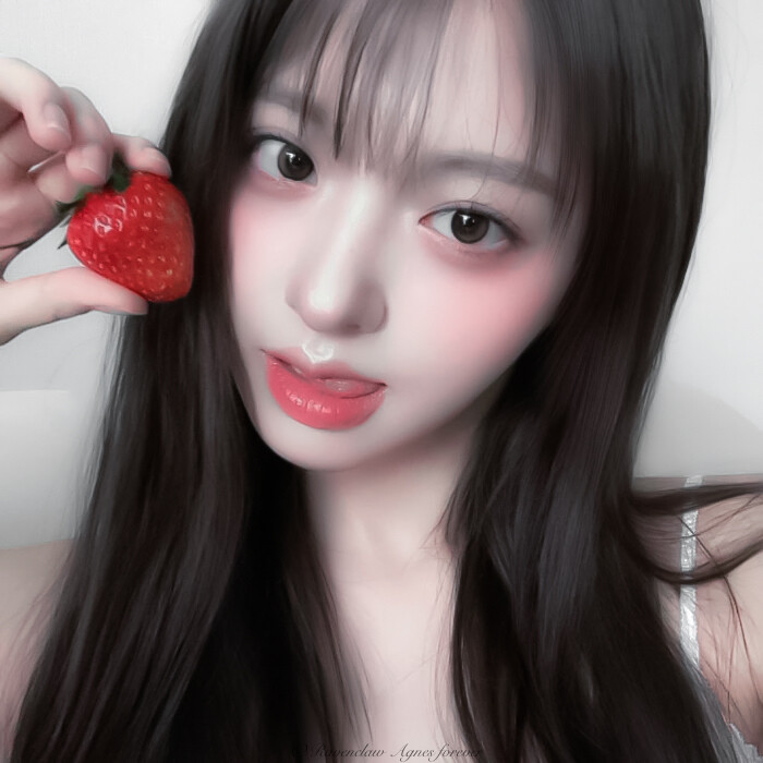 kiss kiss shy shy我想和你一起
女头