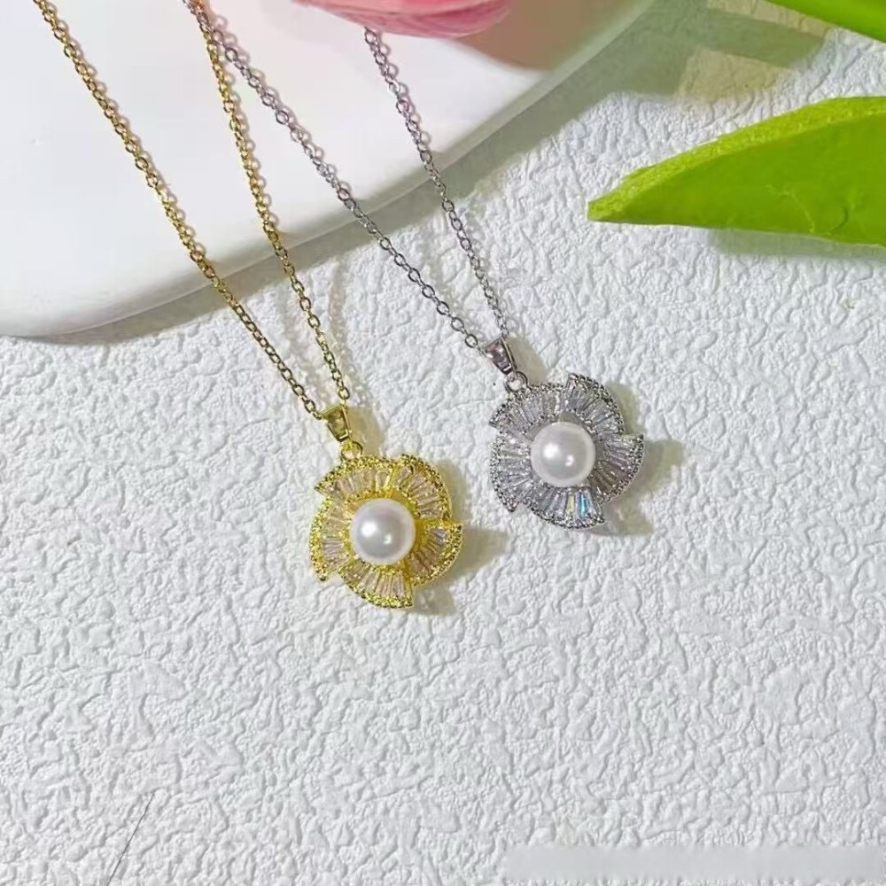 奢华的吊坠
