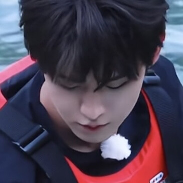 小瑞