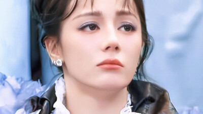 迪丽热巴素材