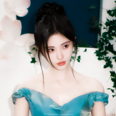 你是那人间四月
鞠婧祎
cr.槐花源