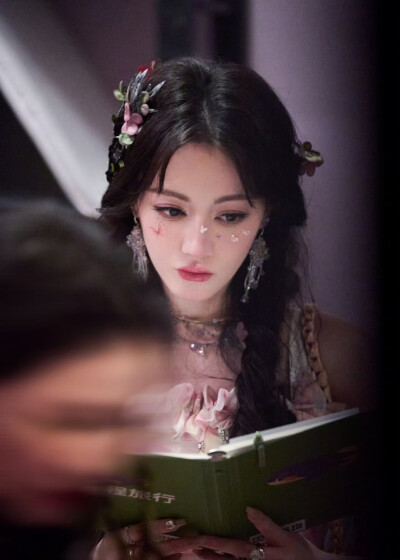 迪丽热巴