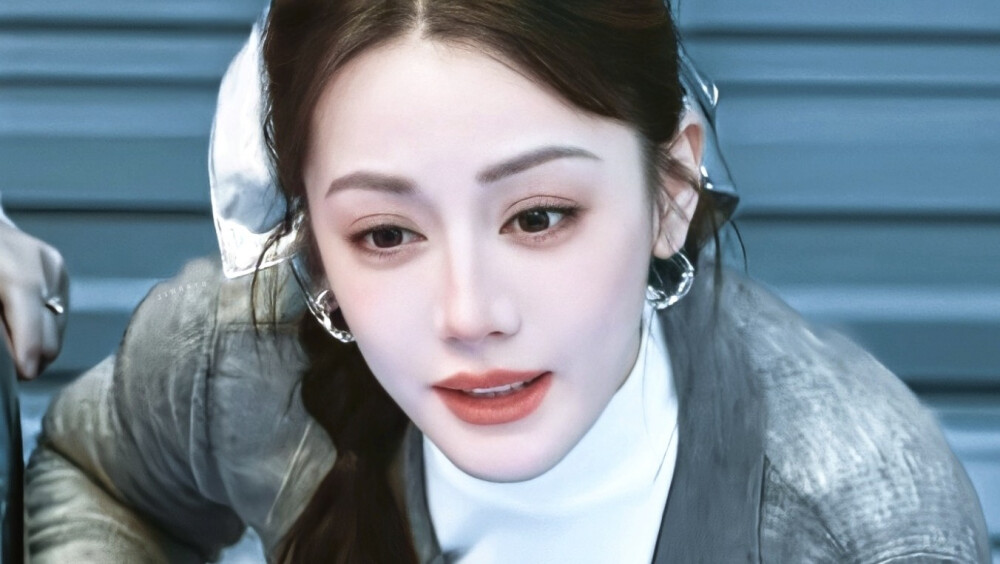 迪丽热巴素材