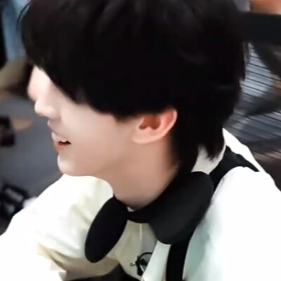 左航