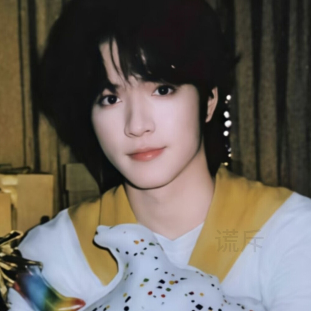 做回朋友我却悔恨不懂挽留