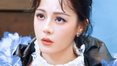 迪丽热巴素材