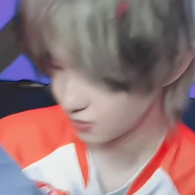 学长下课一起走吗