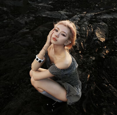 女头