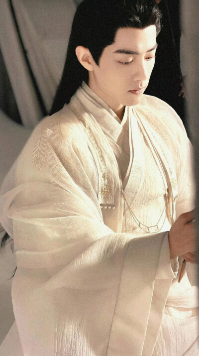 玉骨遥·时影