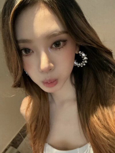 宁艺卓