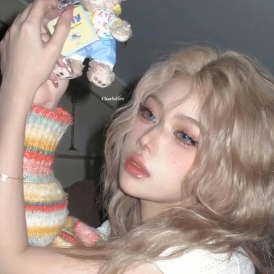 女头