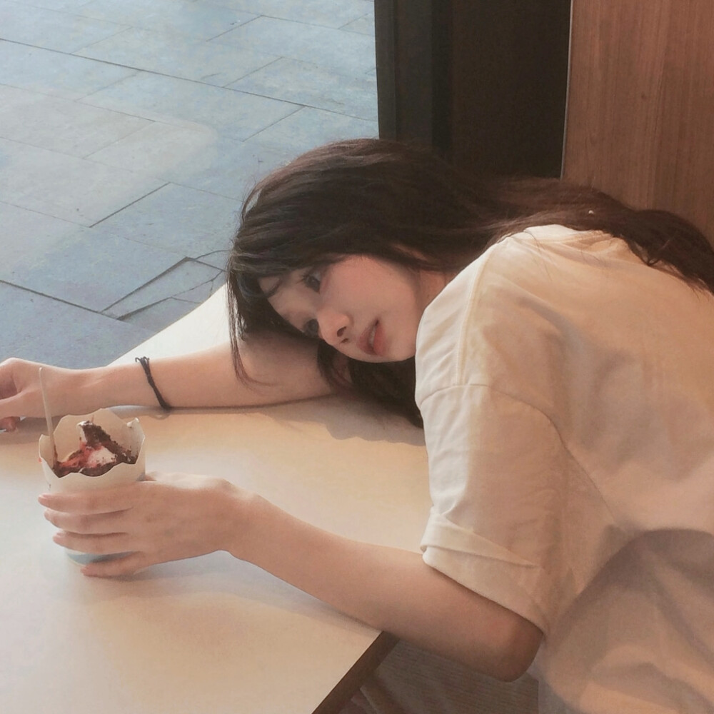 女生头像
