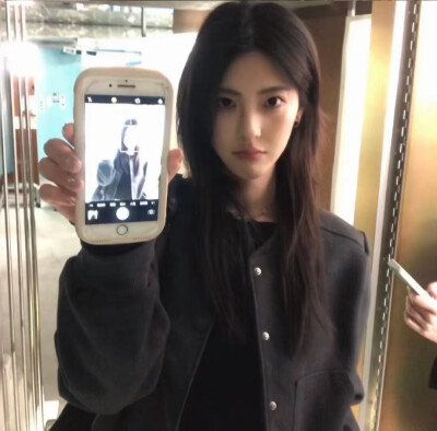 女头
