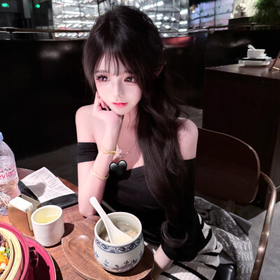 女头
二传头像注明出处