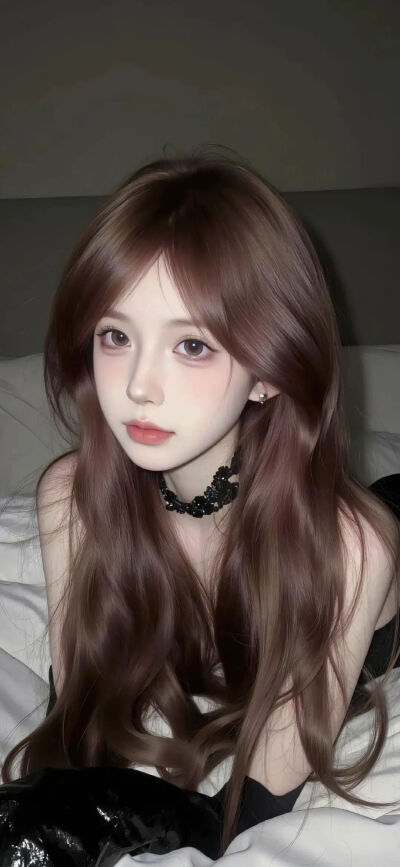 女