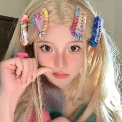 女头