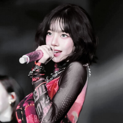 ₊˚⟢バラのロックボタン .⋆ ✞ ^ 蔷薇锁扣