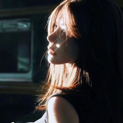 女头