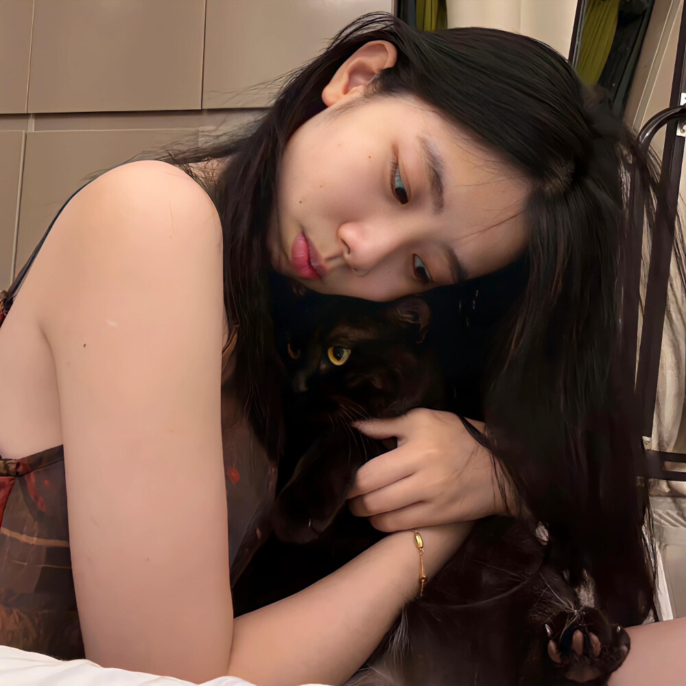 美女
