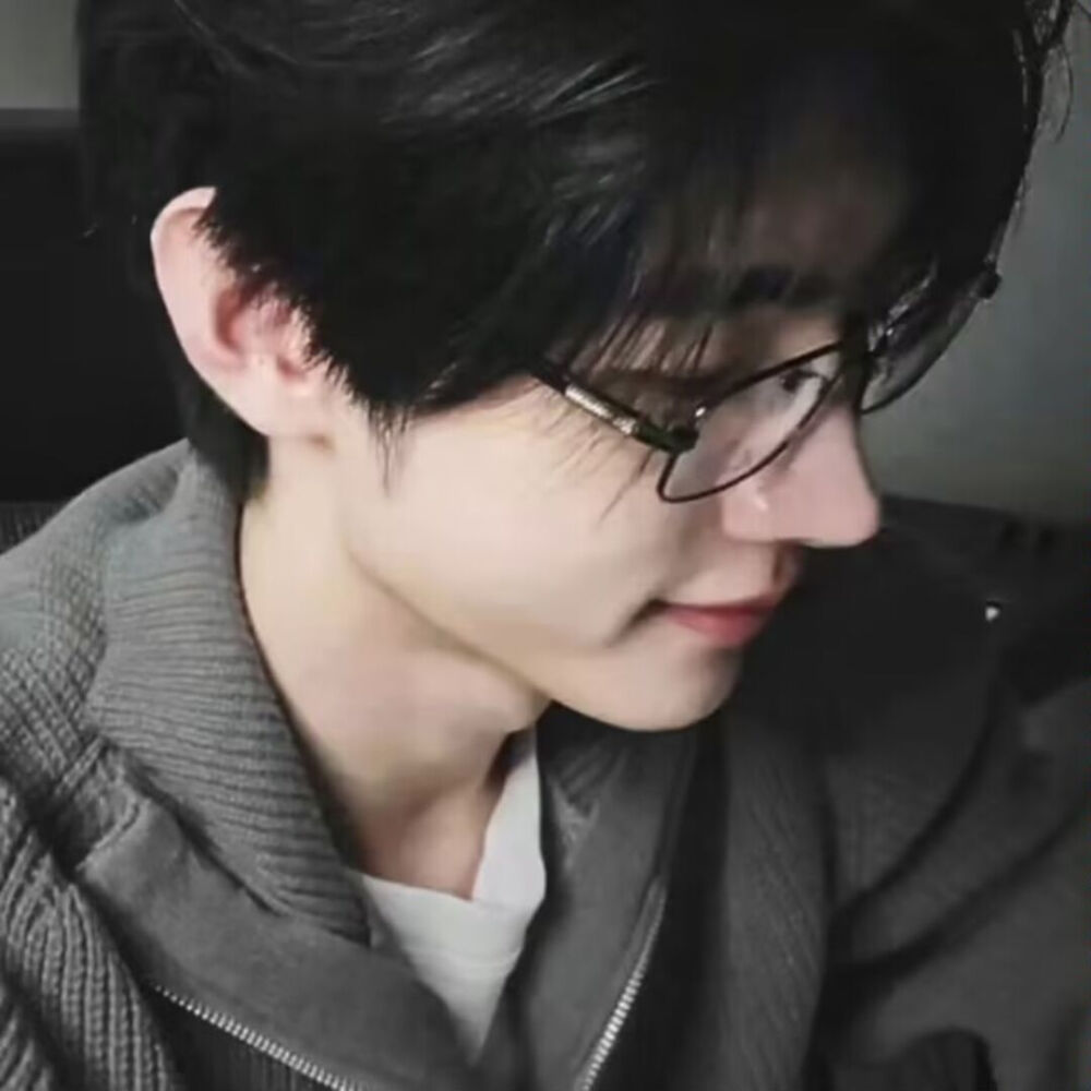 自截了一张很喜欢的虽然知道有人截过了