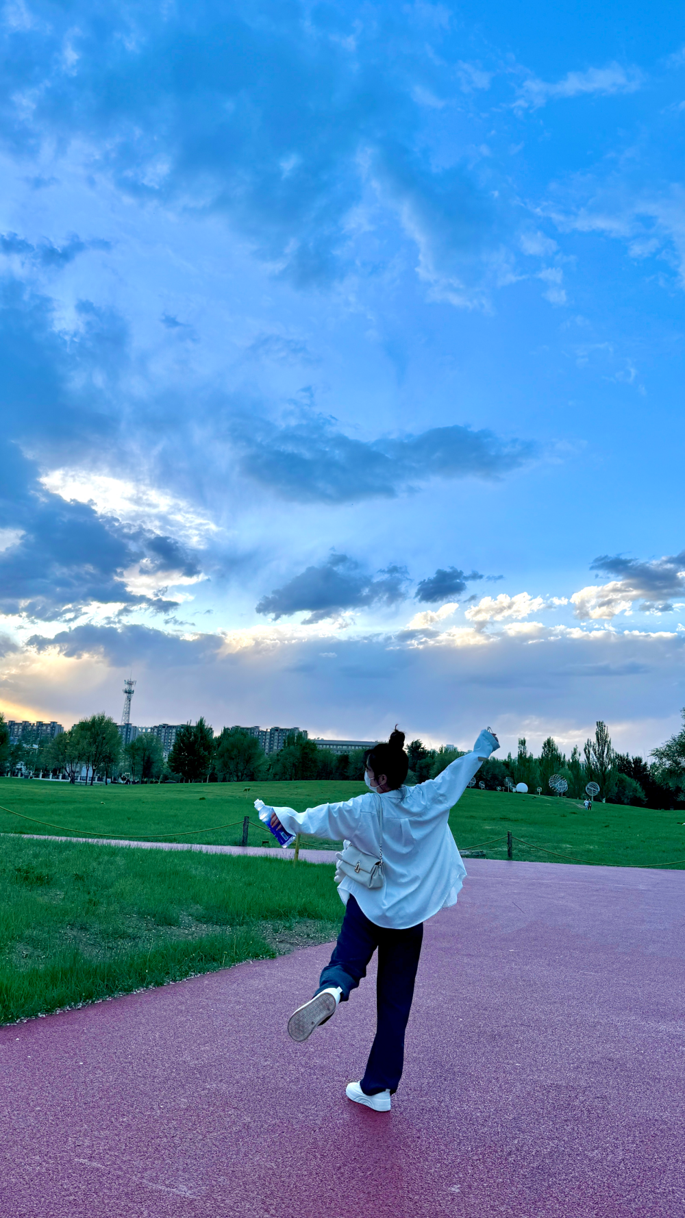 “祝你每次与春天斡旋，都是上上签” ​​​