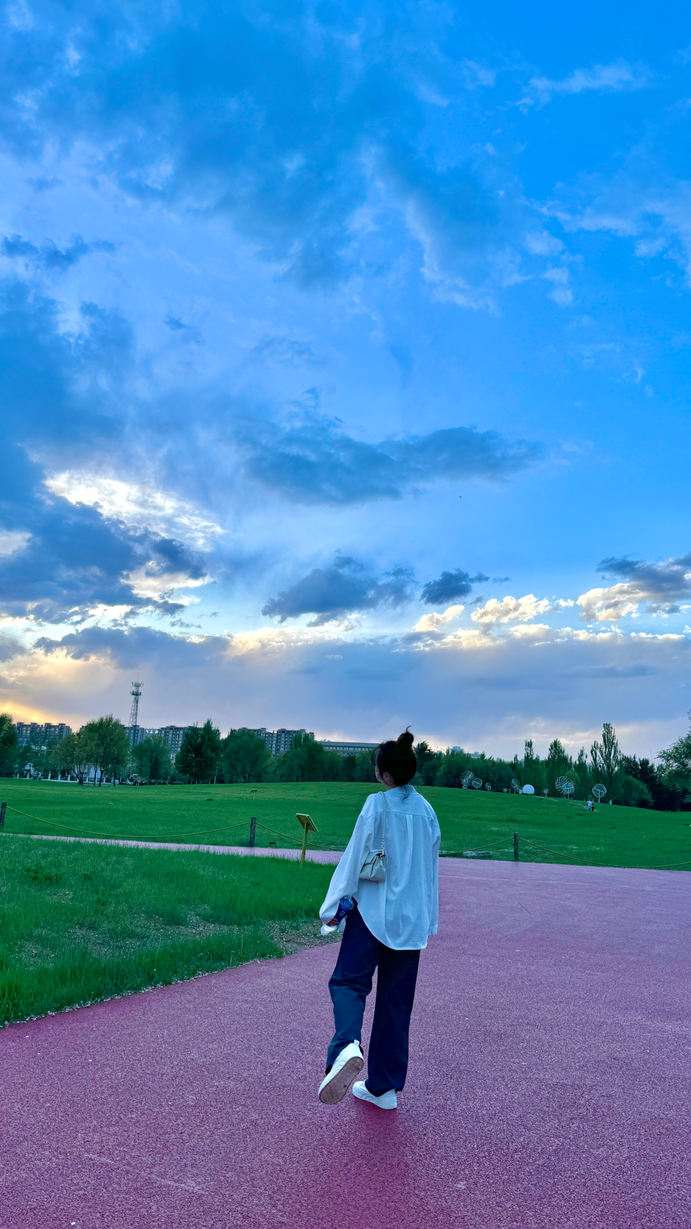 “祝你每次与春天斡旋，都是上上签” ​​​