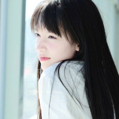 白蓝色的纸条和风
