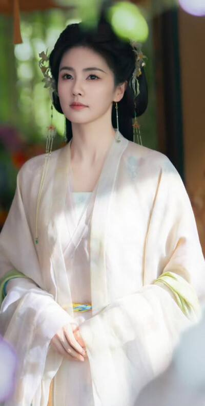 白鹿《临江仙》李青月/花如月