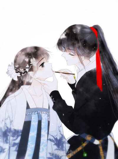 年少总是多情诗：杏花微雨醉，花朝故人归。