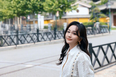 杨蓉