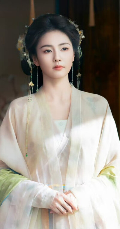 白鹿《临江仙》李青月/花如月