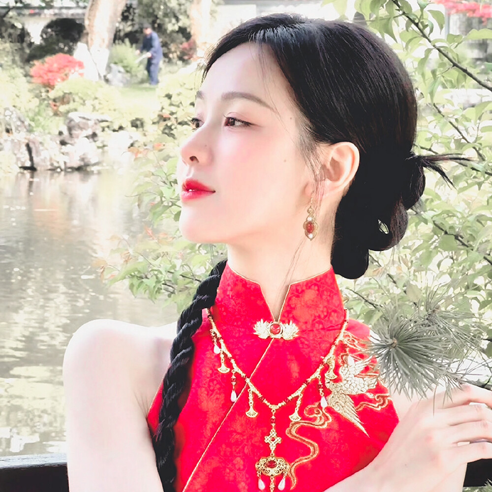 
暗戀像一顆青苹果