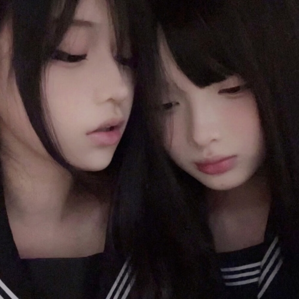 (⁎⁍̴̛ᴗ⁍̴̛⁎)