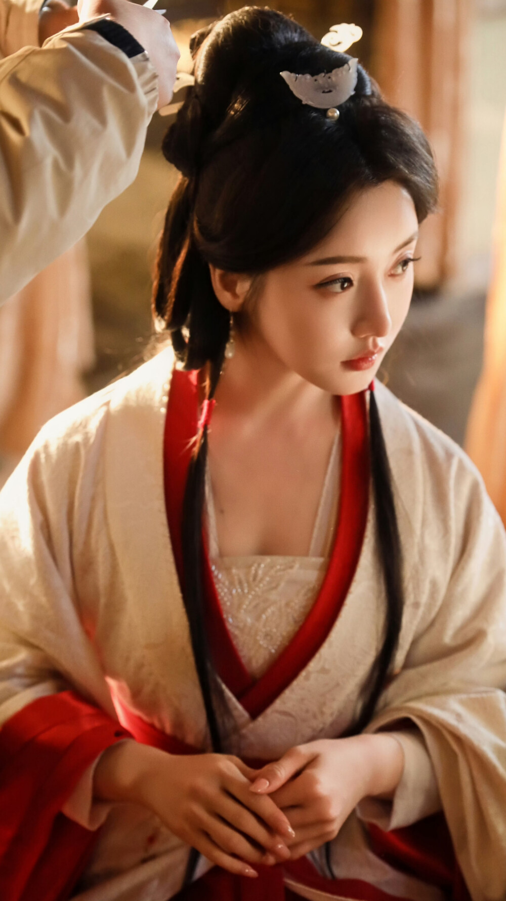 明眸