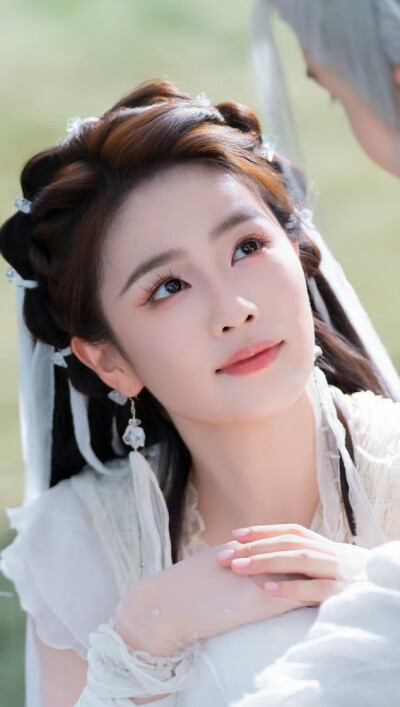 白鹿《临江仙》李青月/花如月