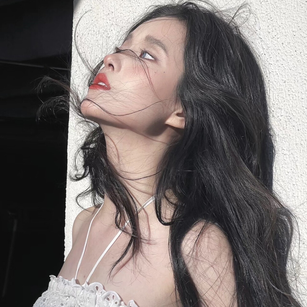 女头
