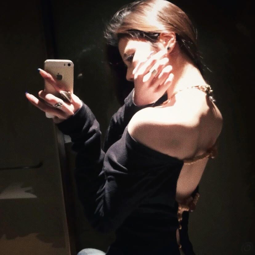 权威女头